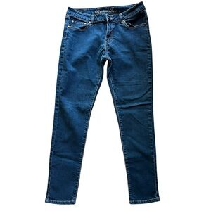 Revival jeans women’s size 15 denim blue jeans.